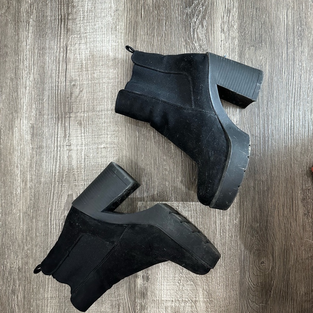 Black Platform Heel Ankle Boots - Women's chunky Chelsea suede